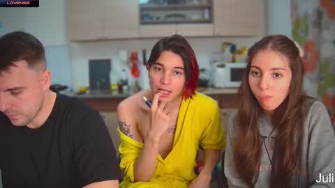 lovelydany3 online show from December 11, 3:15 pm