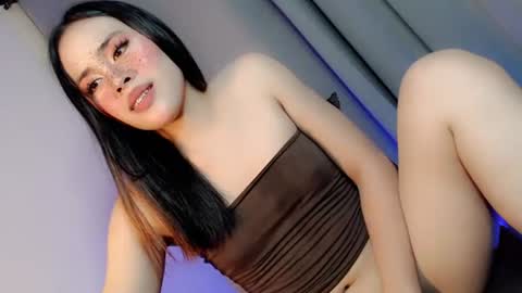 Snapshot of lovelygirl_marga chatting on July 18, 9:40 pm Im marga online show from July 18, 9:40 pm