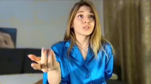 Kate only online show from March 11, 3:02 pm