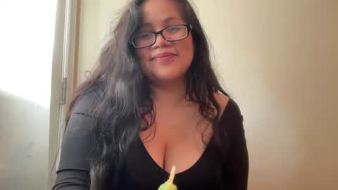 lovelykatiebabe online show from October 17, 2:30 pm