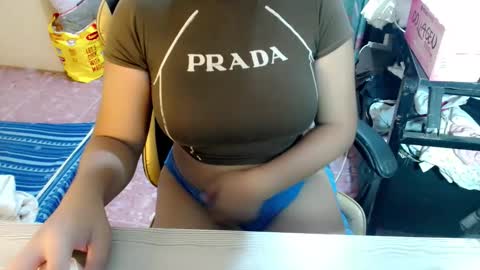 lanah online show from January 8, 12:57 am