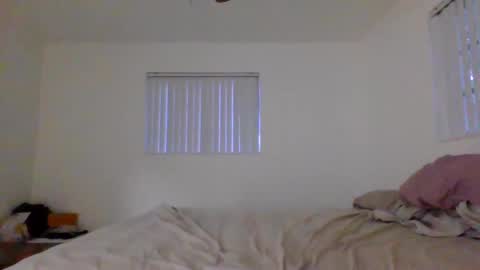 Snapshot of lovelylovelybrooke chatting on January 29, 11:04 pm lovelylovelybrooke online show from January 29, 11:04 pm