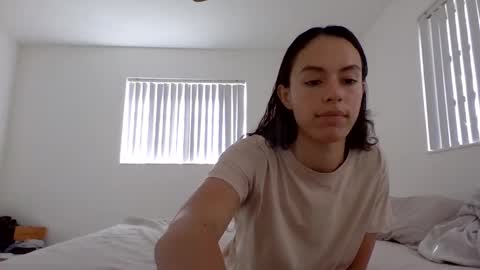 Snapshot of lovelylovelybrooke chatting on January 30, 7:48 pm lovelylovelybrooke online show from January 30, 7:48 pm