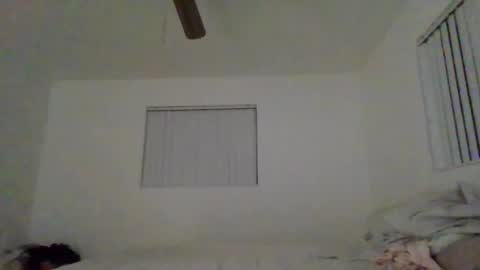 Snapshot of lovelylovelybrooke chatting on February 5, 1:04 am lovelylovelybrooke online show from February 5, 1:04 am