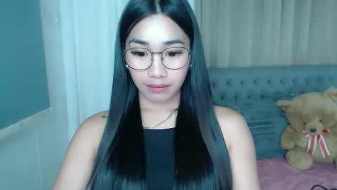 Snapshot of lovelymae18 chatting on February 27, 6:08 pm lovelymae18 online show from February 27, 6:08 pm