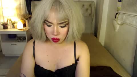 Snapshot of lovelymarie69 chatting on January 15, 8:48 pm Rebeca online show from January 15, 8:48 pm
