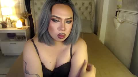 Snapshot of lovelymarie69 chatting on January 19, 8:19 pm Rebeca online show from January 19, 8:19 pm