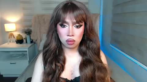 Snapshot of lovelymarie69 chatting on February 27, 6:42 pm Rebeca online show from February 27, 6:42 pm
