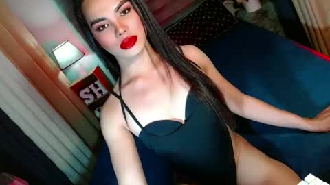 lovelymiss_shyna11 online show from November 22, 8:57 am