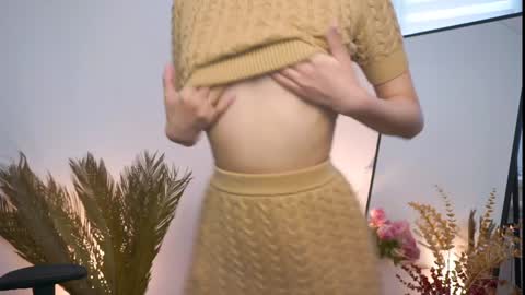 kim online show from January 16, 5:11 am