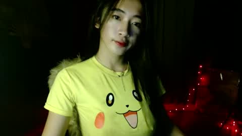 lovelypetite143 online show from March 4, 2:50 am