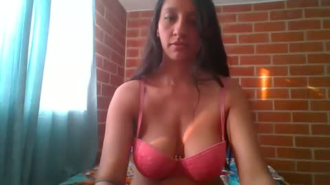 Snapshot of lovelysexxx_ chatting on January 11, 9:25 pm Tiffany online show from January 11, 9:25 pm