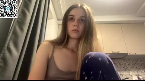 Snapshot of lovelysilk_63 chatting on July 11, 6:32 pm ELA online show from July 11, 6:32 pm