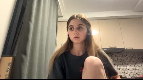 Snapshot of lovelysilk_63 chatting on July 25, 6:27 pm ELA online show from July 25, 6:27 pm