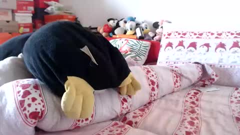 lovelywoman22 online show from December 14, 8:09 am