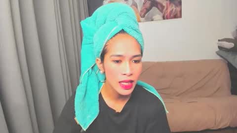 pauleen online show from March 2, 12:57 am