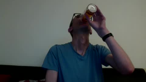 Snapshot of lovepvclate40s chatting on February 16, 5:48 pm lovepvcearly50s online show from February 16, 5:48 pm