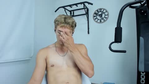 kevin online show from March 10, 11:38 pm