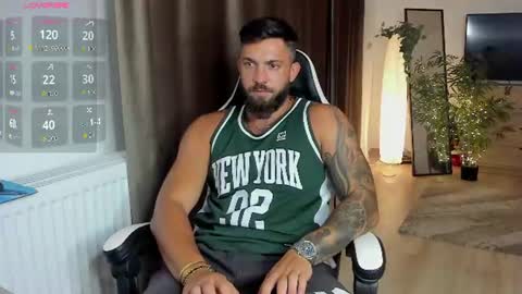 Snapshot of lovermike_ chatting on July 30, 7:57 pm Mike online show from July 30, 7:57 pm