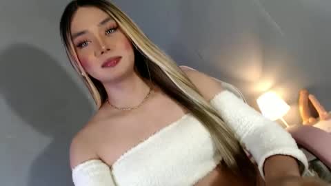 lovers moon22 online show from December 13, 10:02 pm