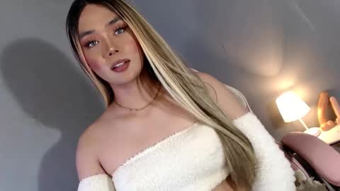 lovers moon22 online show from January 6, 1:42 am