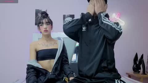 sofia and bryan online show from October 31, 8:59 am