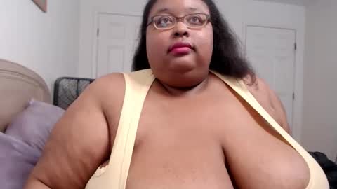 Alyson online show from October 25, 12:18 am