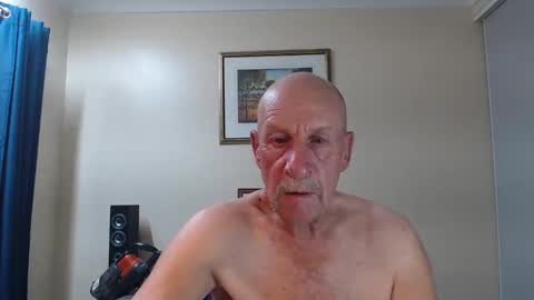 Lovesblackazz online show from February 24, 10:35 am