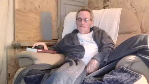 just here to have fun and cum online show from November 17, 1:50 pm