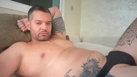 Snapshot of lovesteve_o chatting on August 2, 5:00 pm lovesteve_o online show from August 2, 5:00 pm