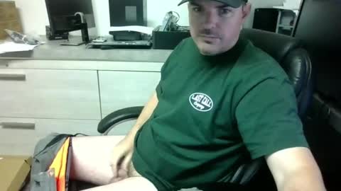 Snapshot of lovetofps chatting on December 27, 6:20 pm Love2Game online show from December 27, 6:20 pm