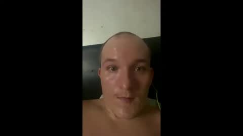 Snapshot of lovetoloveyou96 chatting on February 6, 8:29 am Lover Boy online show from February 6, 8:29 am