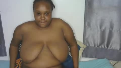 loveytiana online show from January 31, 7:11 pm