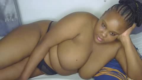 loveytiana online show from April 12, 1:38 pm