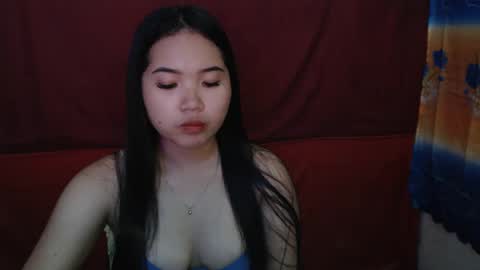 Snapshot of lovingdesire19 chatting on February 3, 10:25 am Marie online show from February 3, 10:25 am