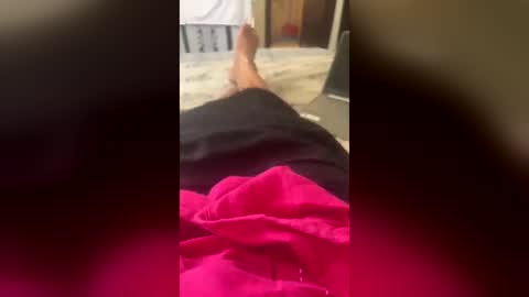 Snapshot of lovingdous chatting on June 12, 11:53 am lovingdous online show from June 12, 11:53 am