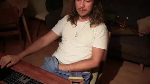 Snapshot of lovingmegay chatting on January 31, 2:15 am lovingmegay online show from January 31, 2:15 am