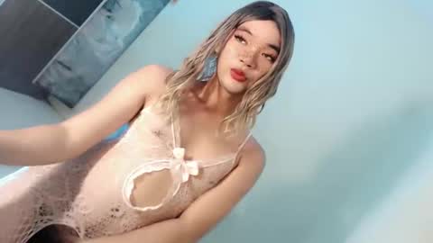 Lovingmonaru969 online show from September 20, 1:01 pm