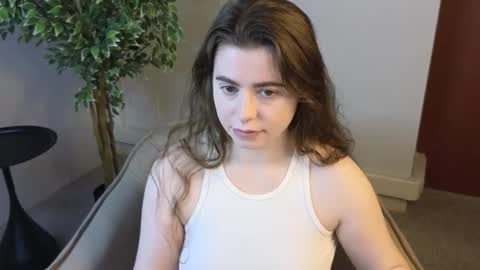 Snapshot of lovingwhisperr chatting on March 21, 1:54 am Erika online show from March 21, 1:54 am