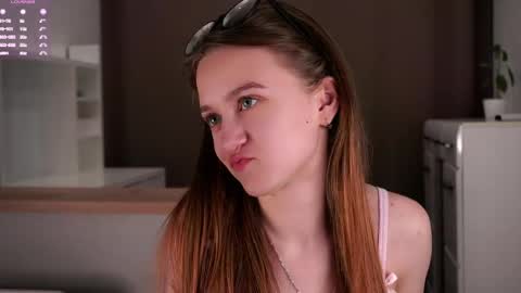 Amelia online show from April 17, 12:08 pm