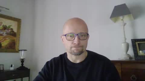 Snapshot of lrda49 chatting on February 7, 2:04 pm Espigle online show from February 7, 2:04 pm