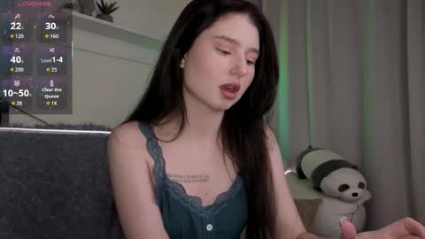 Lua online show from May 3, 8:59 pm