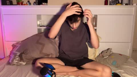 luan online show from September 22, 1:51 am