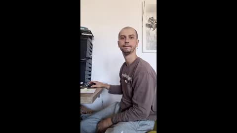 Snapshot of lubik044 chatting on March 16, 12:09 pm lubik044 online show from March 16, 12:09 pm