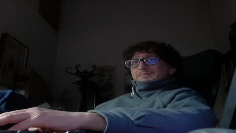 Snapshot of luca78_78 chatting on February 1, 4:00 pm luca78 online show from February 1, 4:00 pm