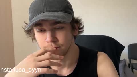 Snapshot of luca_syn chatting on September 23, 6:16 am Luca S online show from September 23, 6:16 am