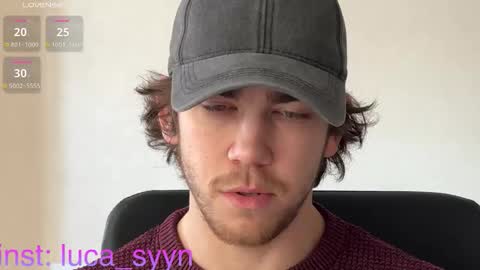 Snapshot of luca_syn chatting on October 22, 8:14 am Luca S online show from October 22, 8:14 am