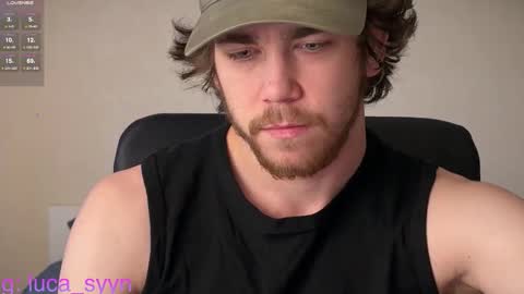 Snapshot of luca_syn chatting on November 12, 5:19 am Luca S online show from November 12, 5:19 am