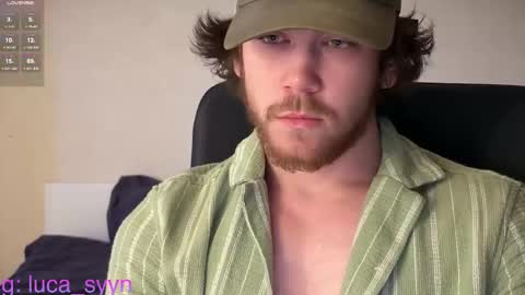 Snapshot of luca_syn chatting on November 18, 11:03 am Luca S online show from November 18, 11:03 am