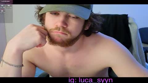 Snapshot of luca_syn chatting on December 3, 12:25 pm Luca S online show from December 3, 12:25 pm